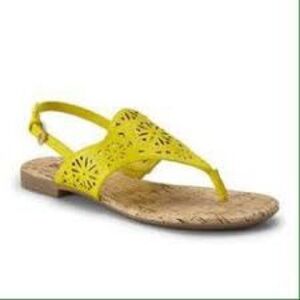NWT American Eagle Sunny Yellow Cutout Sandals SIZE 7.5